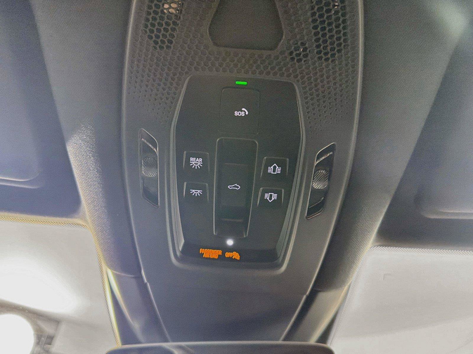 Certified 2026 Porsche Cayenne AWD/4WD image 25