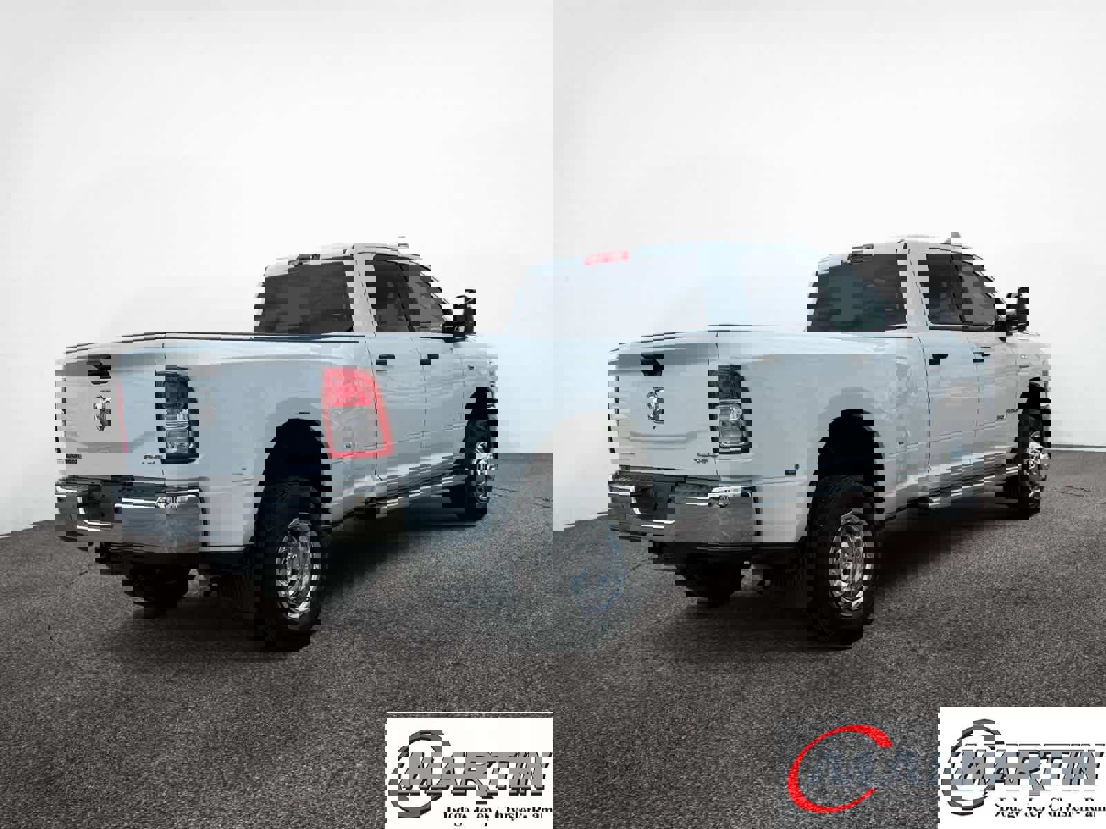Used 2024 RAM 3500 Big Horn image 5