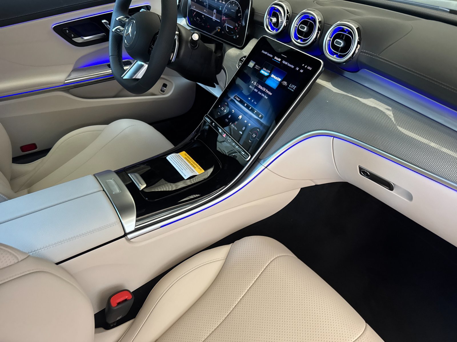 New 2027 Mercedes-Benz CLE 300 4MATIC Coupe image 14