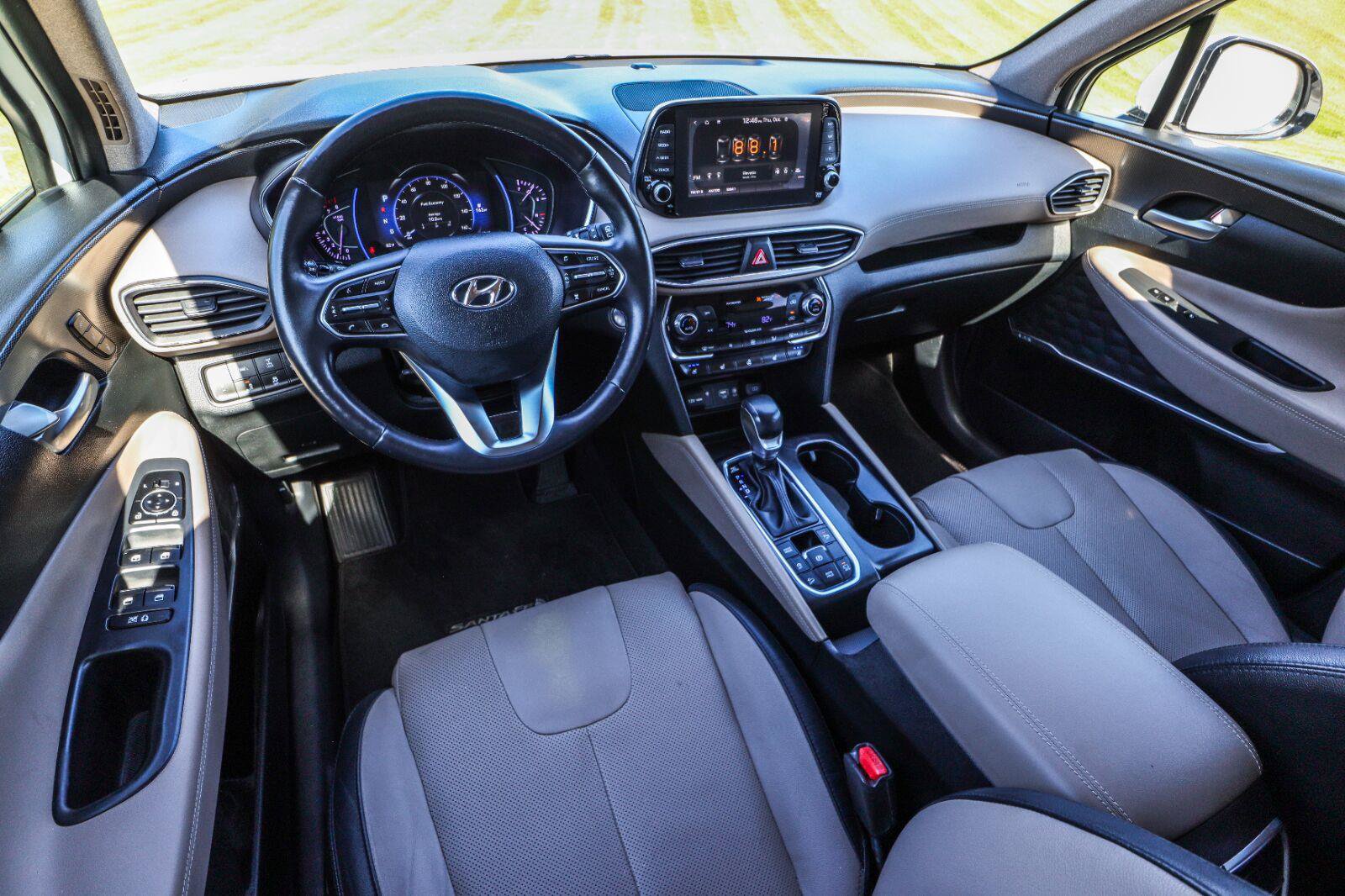 Used 2019 Hyundai Santa Fe AWD image 25