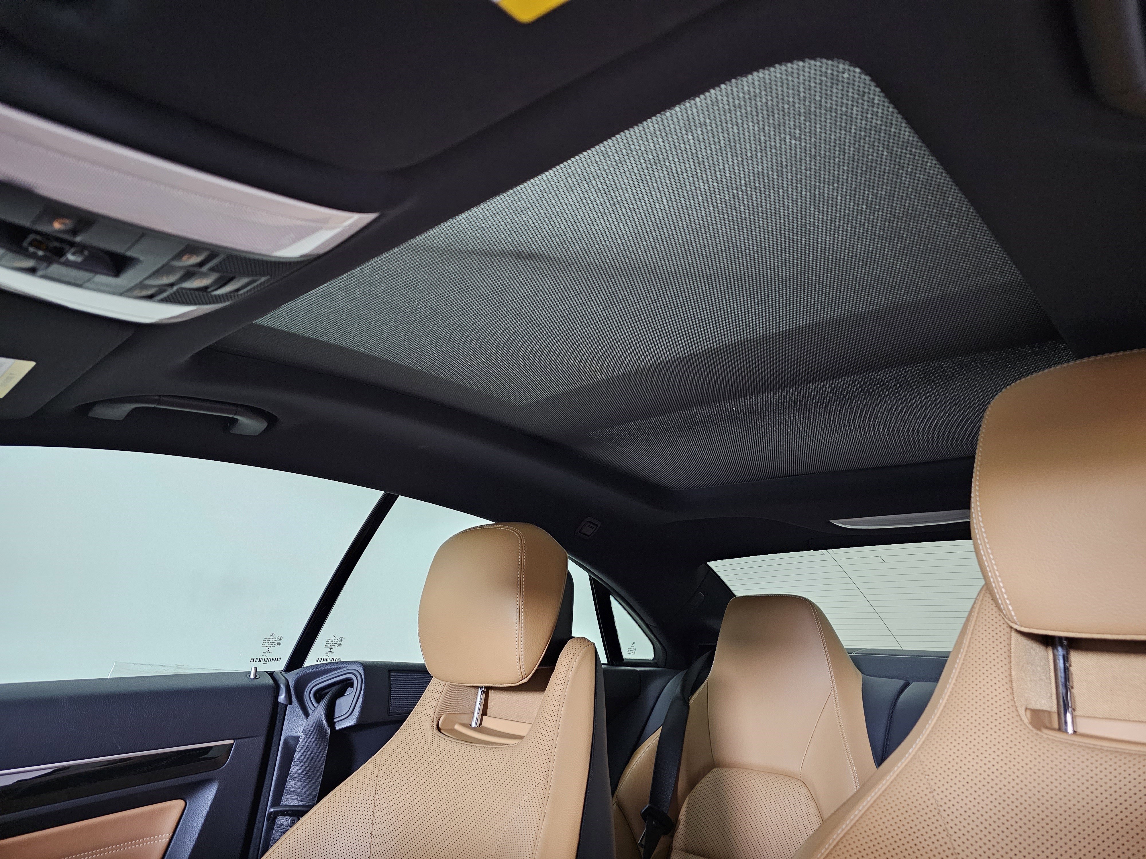 Used 2015 Mercedes-Benz E 400 4MATIC Coupe image 10