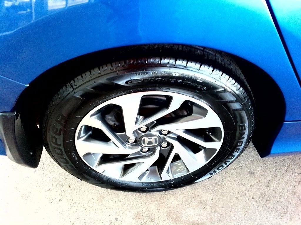 Used 2016 Honda Civic EX image 28