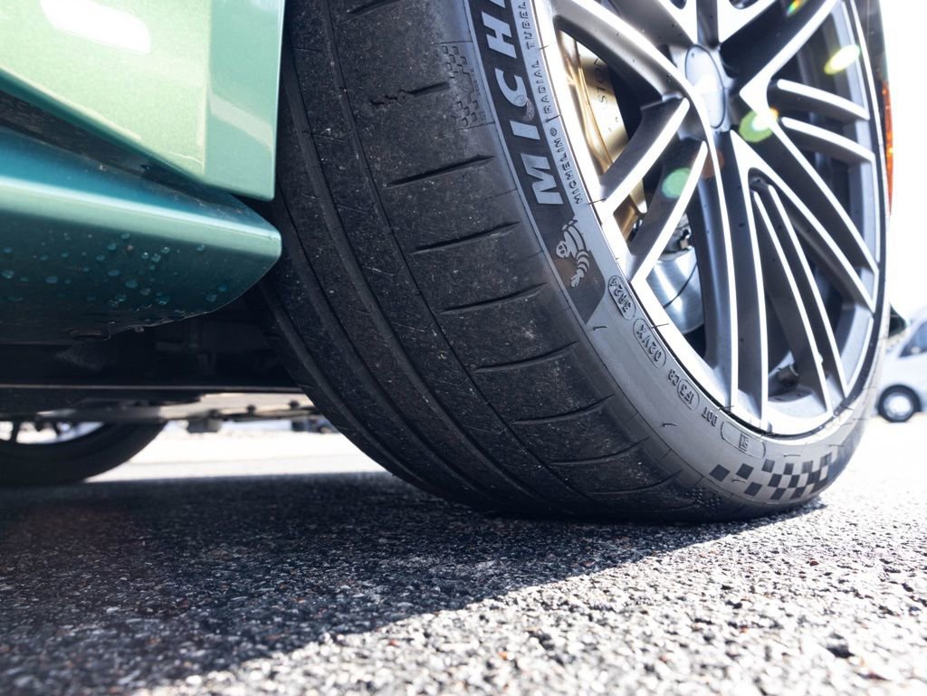 Used 2025 Aston Martin DB12 Volante image 68