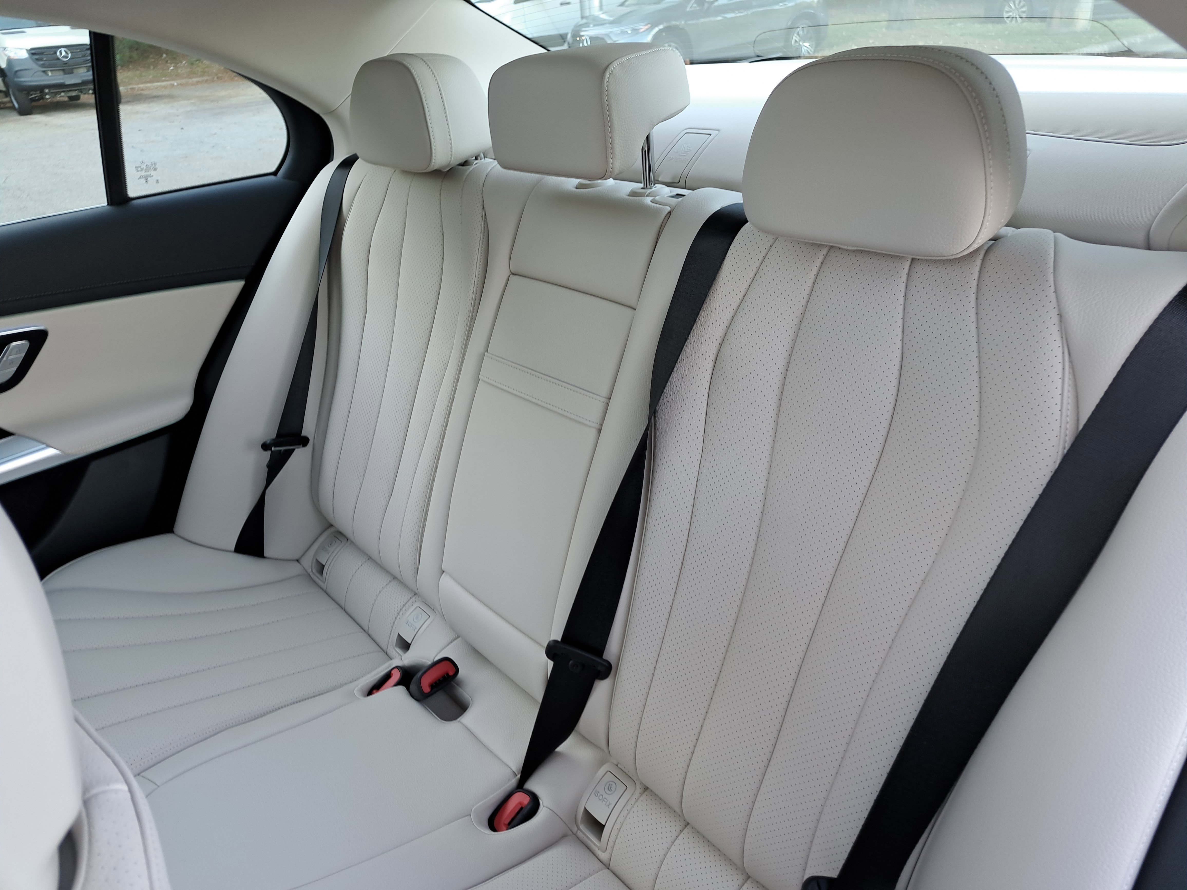 New 2026 Mercedes-Benz E 350 4MATIC Sedan image 15