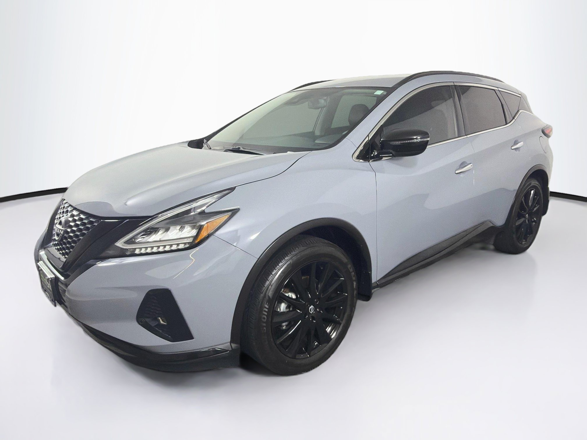 Used 2023 Nissan Murano SV w/ SV Midnight Edition Package FWD image 3