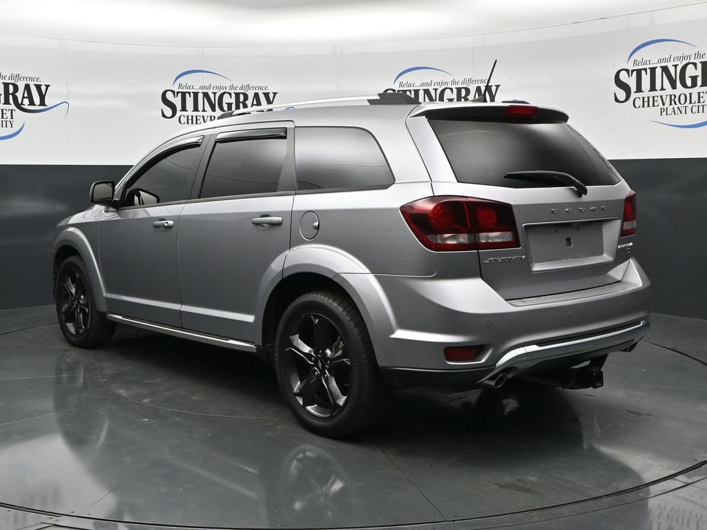 Used 2018 Dodge Journey Crossroad w/ Nav & Sun Group FWD image 5