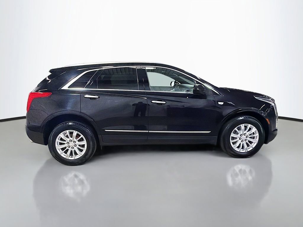Used 2019 Cadillac XT5 AWD image 10