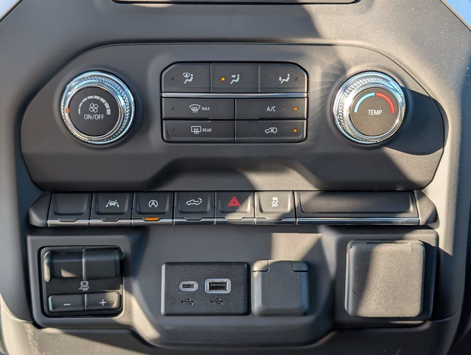 New 2026 GMC Sierra 1500 Pro w/ Graphite Edition AWD/4WD image 23