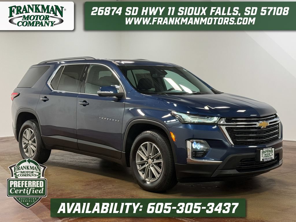 Used 2023 Chevrolet Traverse LT w/ LPO, Floor Liner Package AWD/4WD image 1