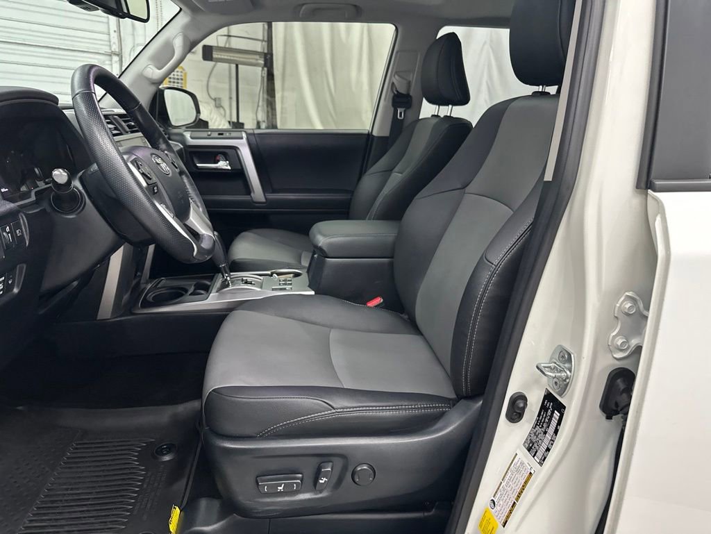 Used 2023 Toyota 4Runner SR5 Premium w/ Moonroof Package RWD image 16