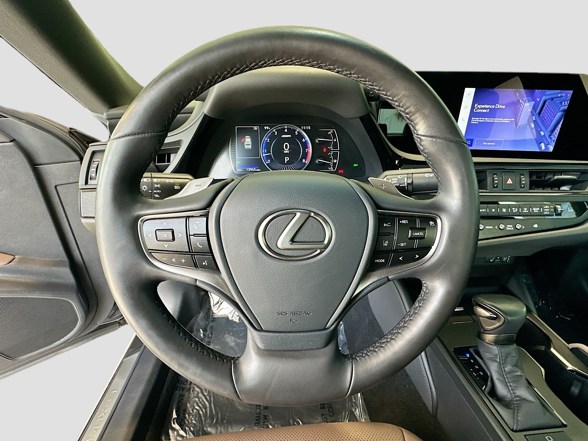 Used 2024 Lexus ES 350 w/ Premium Package FWD image 10