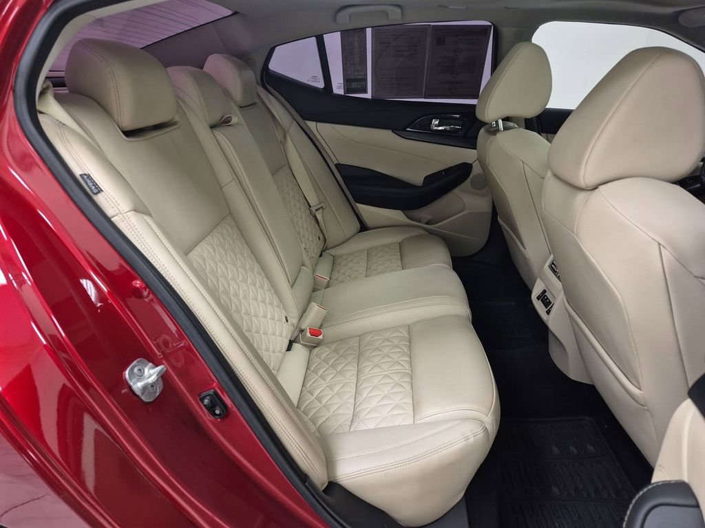 Used 2022 Nissan Maxima Platinum w/ Sport Mat Group image 28