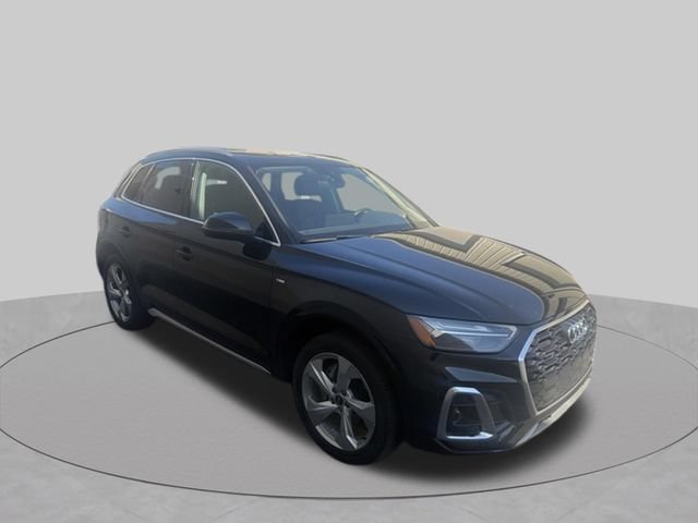 Used 2023 Audi Q5 2.0T Premium Plus w/ Premium Plus Package AWD/4WD image 4