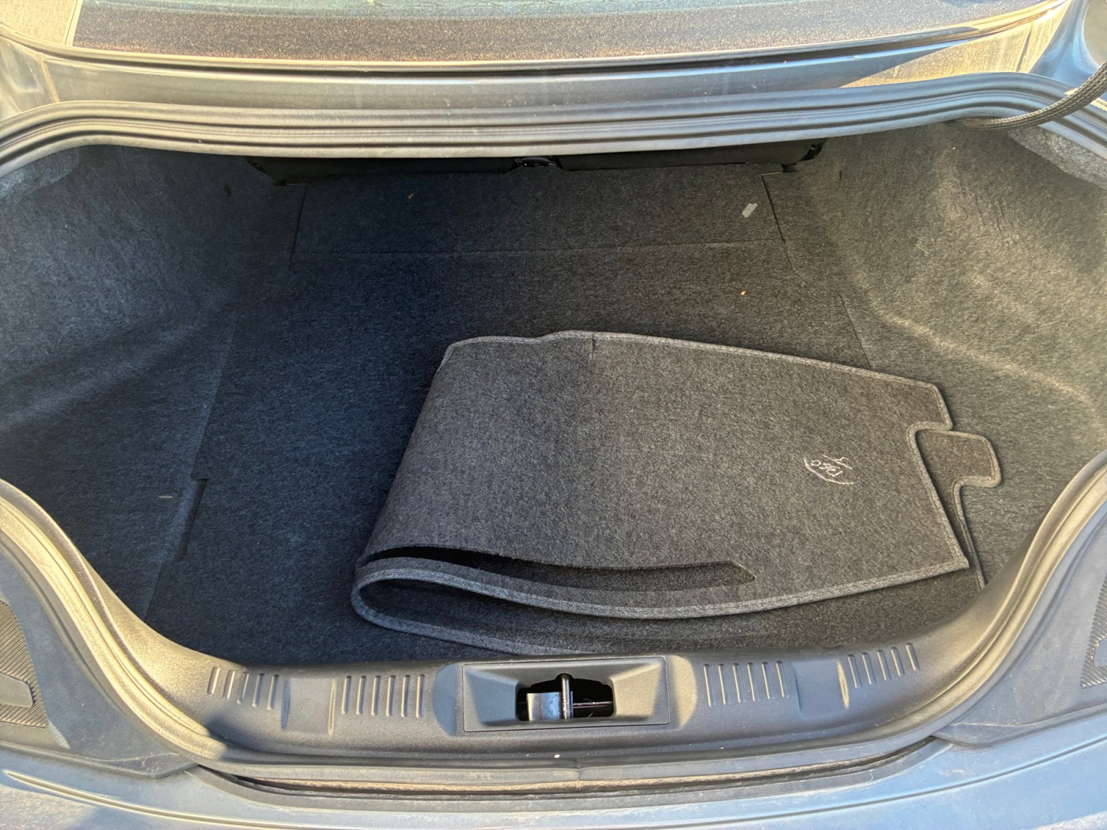 Used 2025 Ford Mustang EcoBoost image 25