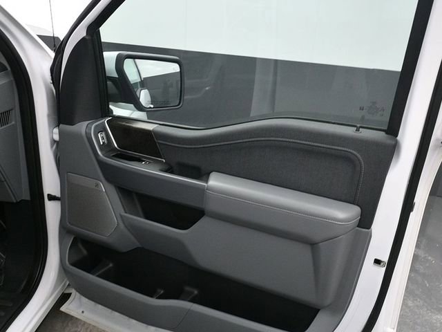 Used 2021 Ford F150 Lariat w/ Equipment Group 501A Mid image 12