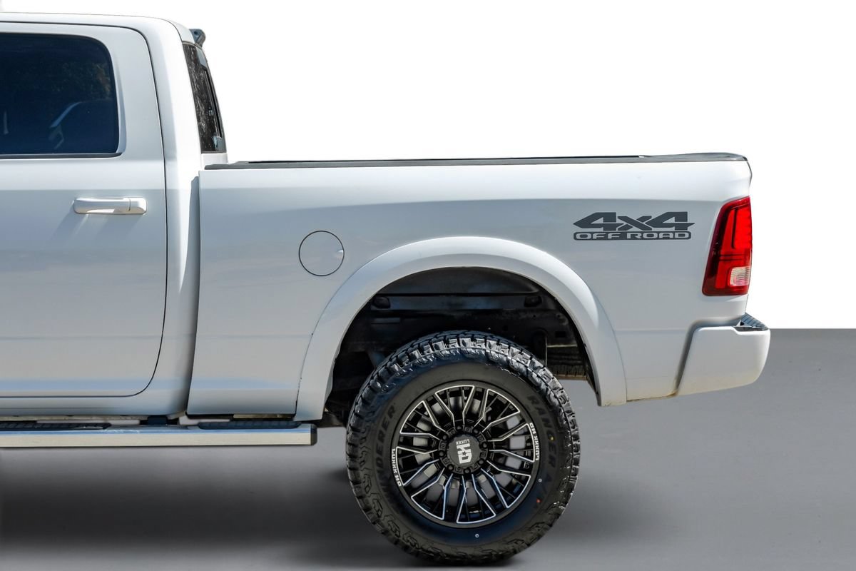 Used 2018 RAM 2500 Laramie w/ Sport Appearance Group AWD/4WD image 12