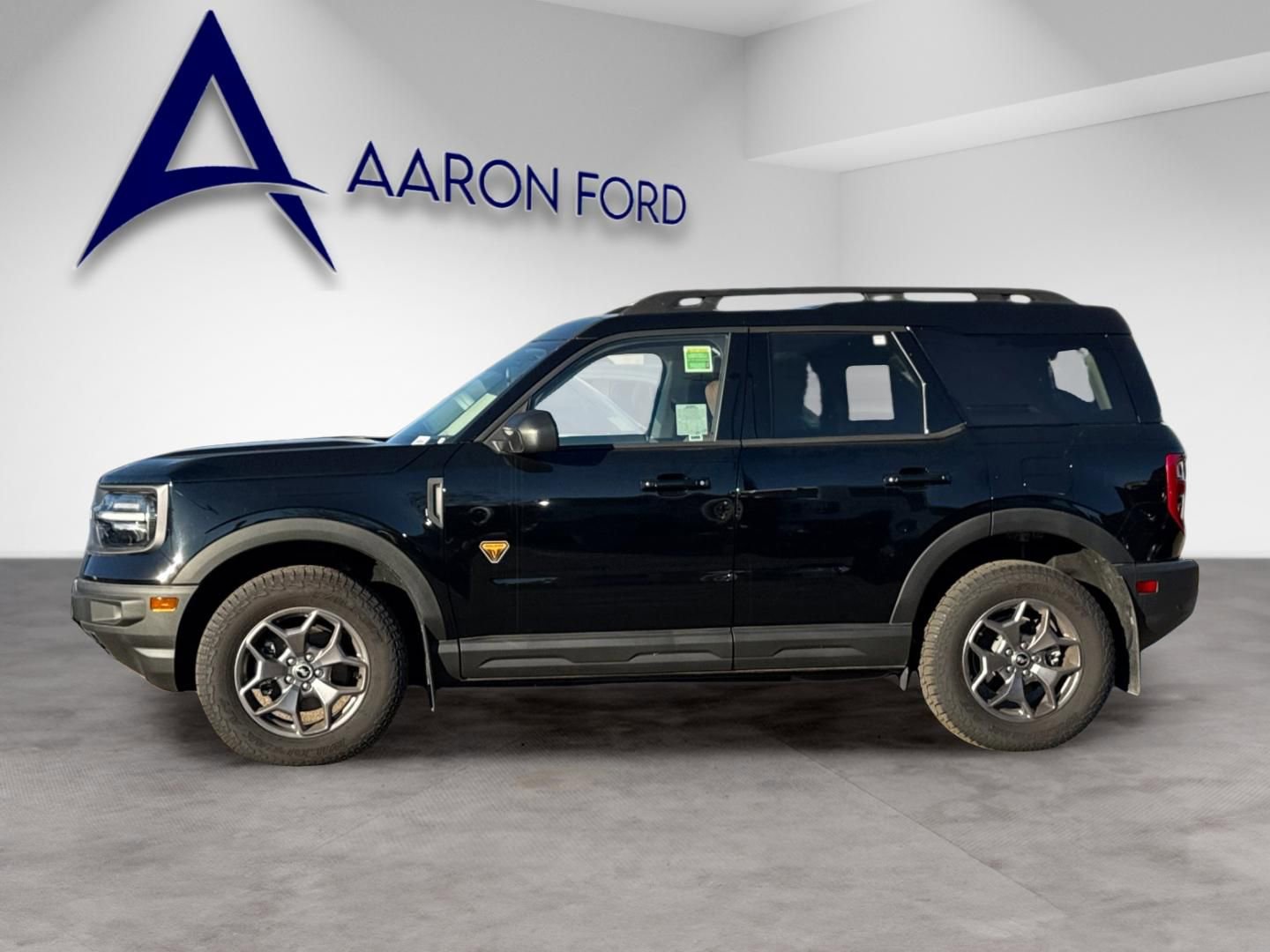 Used 2024 Ford Bronco Sport Badlands w/ Premium Package image 3