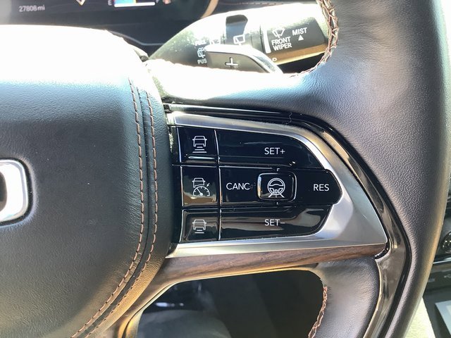 Used 2022 Jeep Grand Cherokee L Summit w/ Advanced Protech Group IV image 12