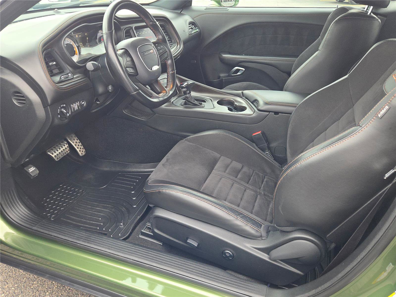 Certified 2020 Dodge Challenger R/T image 22