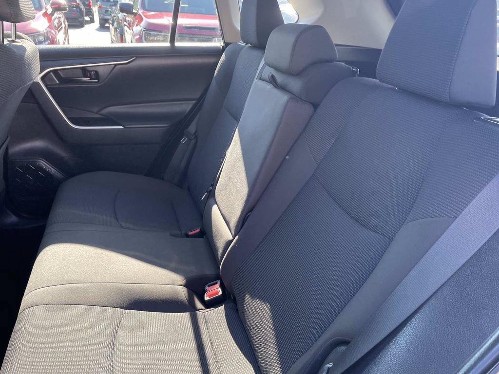 Used 2023 Toyota RAV4 LE FWD image 13