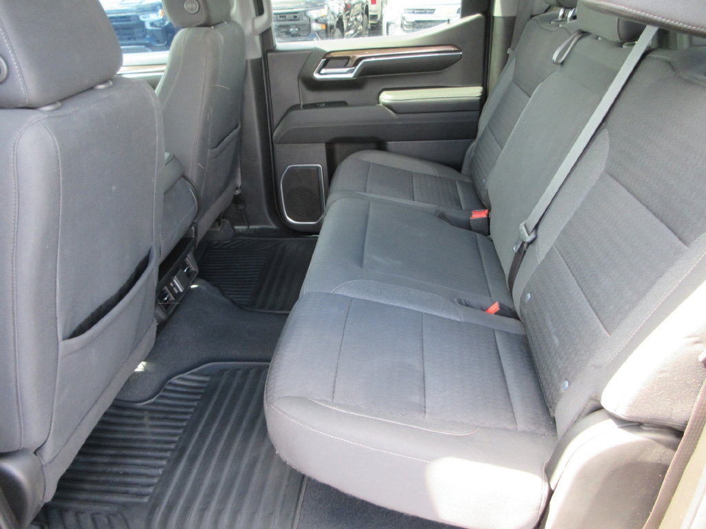 Certified 2023 Chevrolet Silverado 1500 LT AWD/4WD image 13