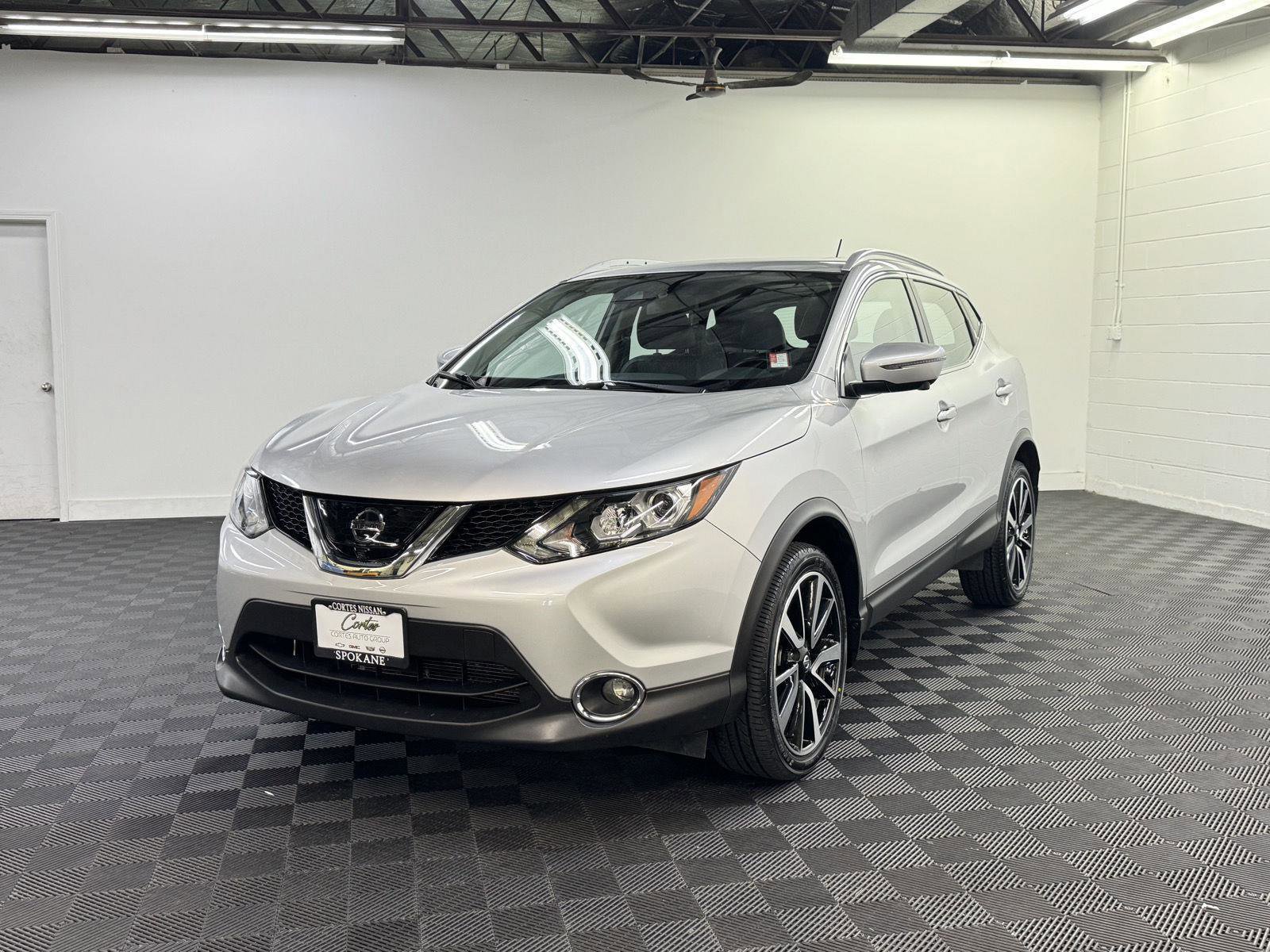 Used 2017 Nissan Rogue Sport SL w/ SL Premium Package