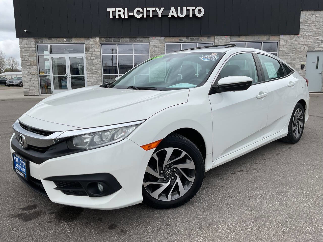 Used 2016 Honda Civic EX image 1