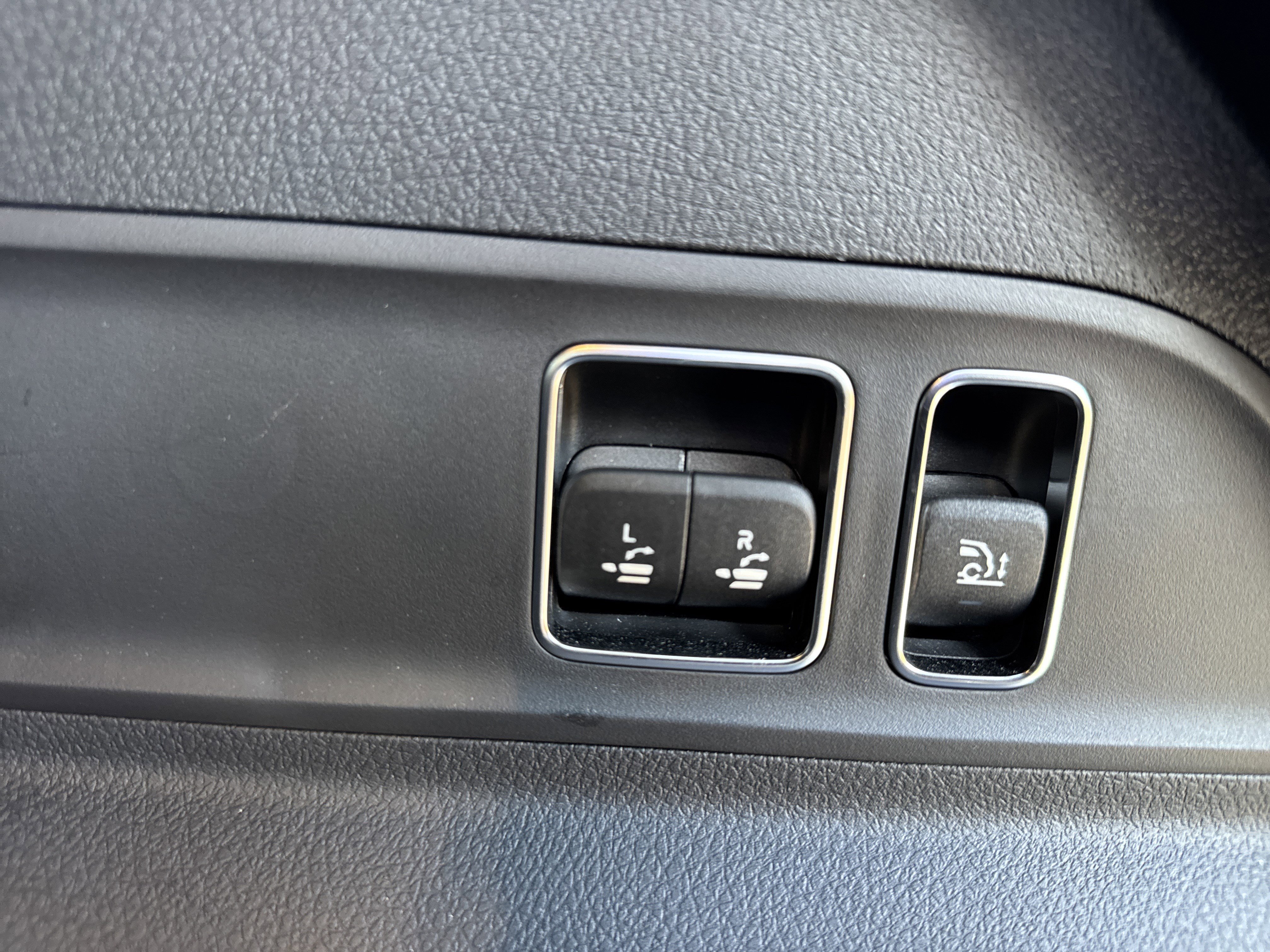 Used 2023 Mercedes-Benz GLE 63 AMG S image 34