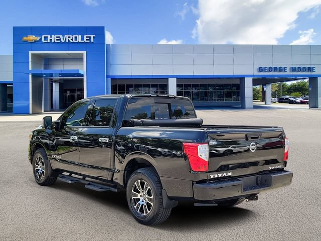 Used 2021 Nissan Titan SV w/ SV Convenience Package AWD/4WD image 3