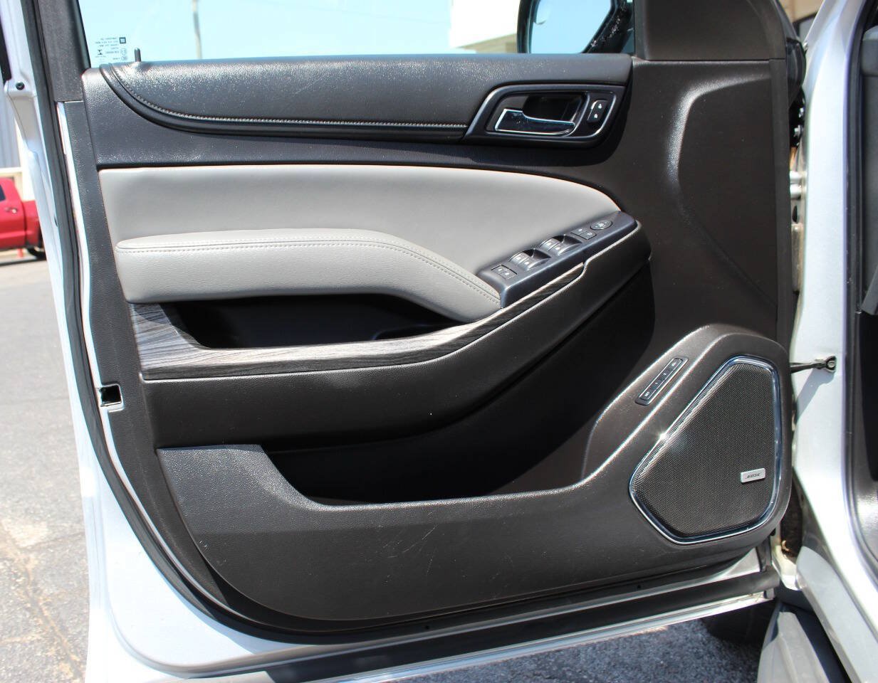 Used 2015 Chevrolet Tahoe LT w/ Max Trailering Package RWD image 20