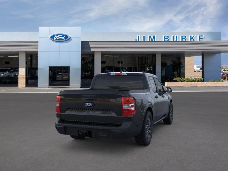 New 2026 Ford Maverick XLT image 8