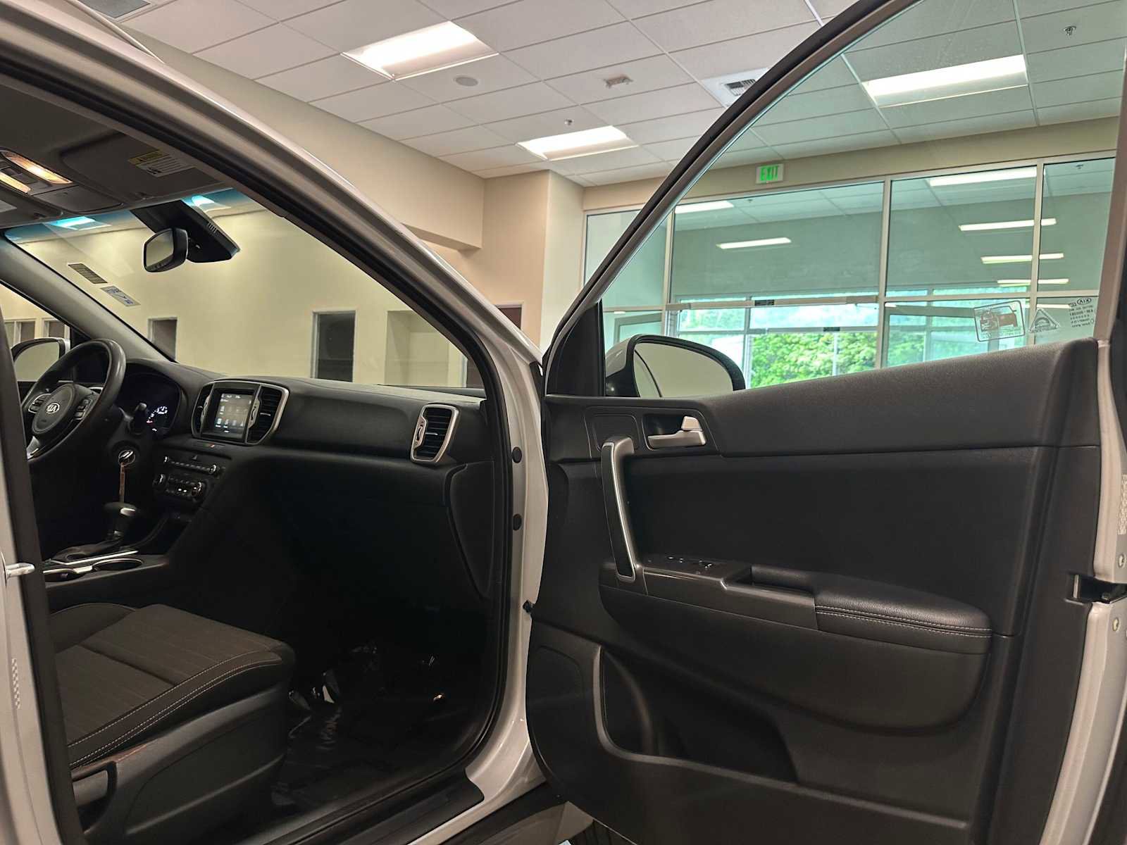 Used 2017 Kia Sportage LX w/ LX Popular Package AWD/4WD image 27