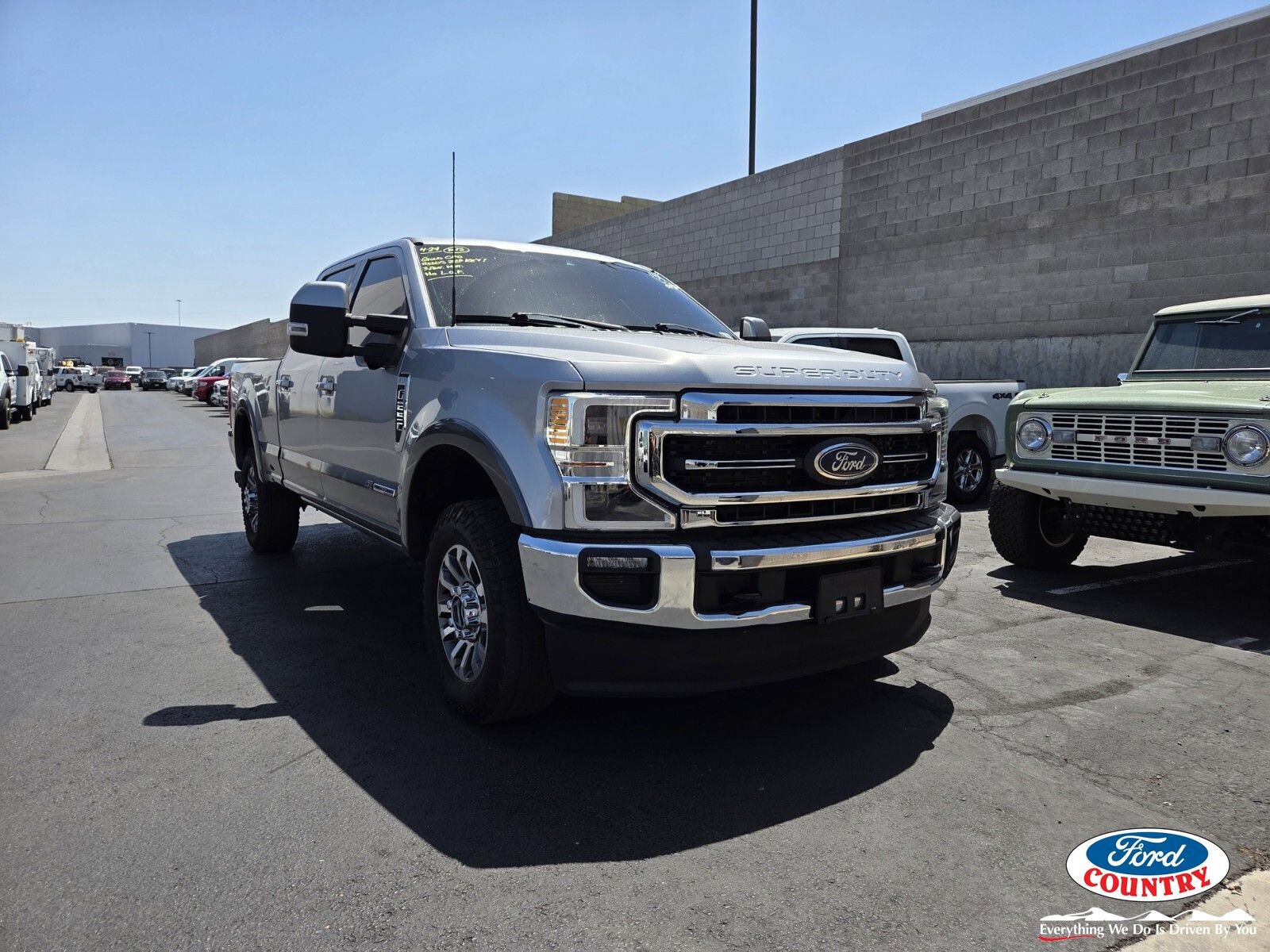 Certified 2022 Ford F250 Lariat w/ Lariat Ultimate Package AWD/4WD image 1