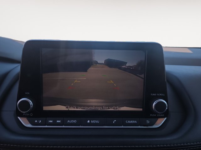 Used 2023 Nissan Rogue S AWD/4WD image 23