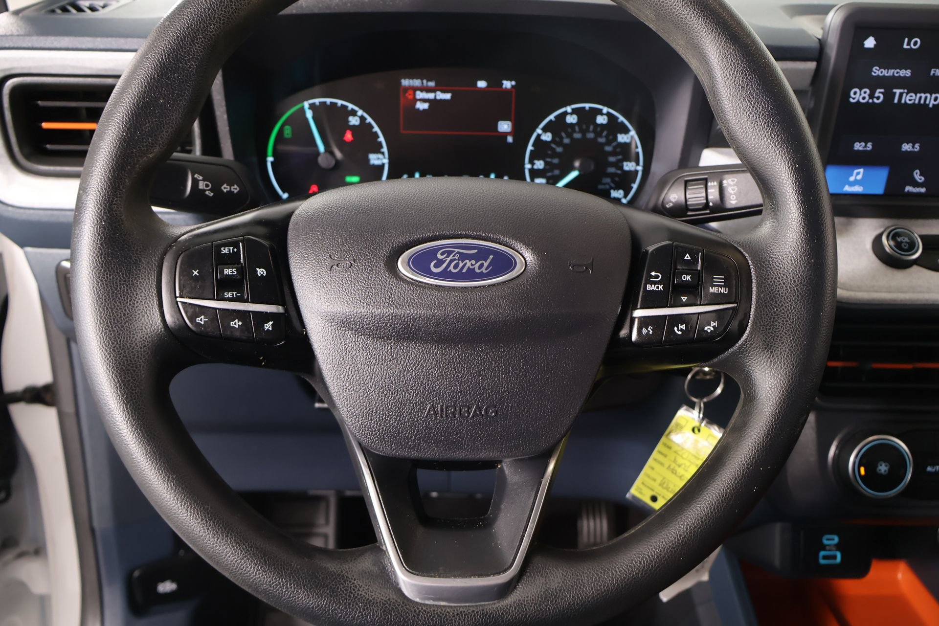 Used 2024 Ford Maverick XLT FWD image 3