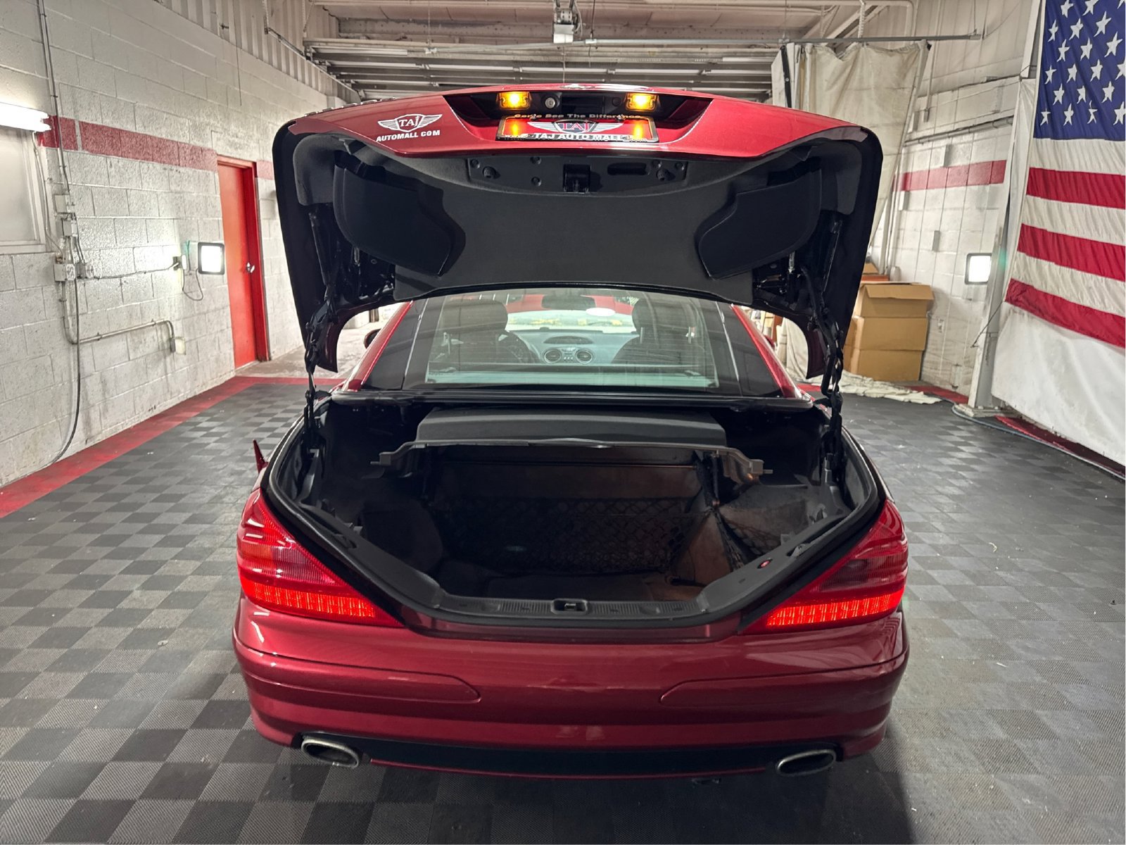 Used 2003 Mercedes-Benz SL 500 w/ SL2 Sport Pkg image 11