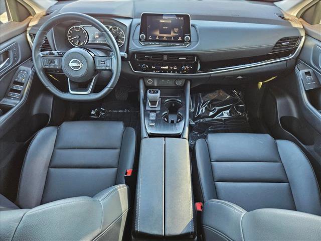 Used 2023 Nissan Rogue SL image 25
