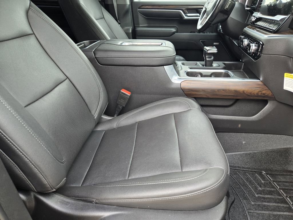 Used 2022 GMC Sierra 1500 SLT image 12