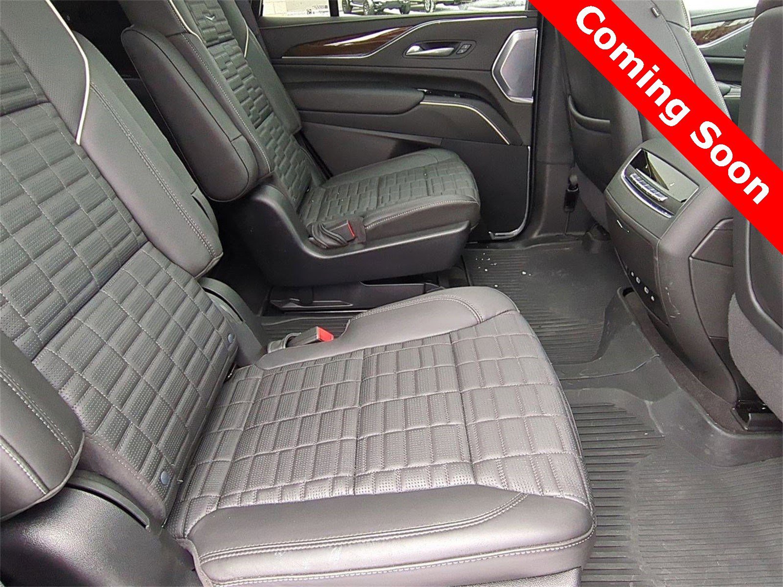 Certified 2024 Cadillac Escalade Sport Platinum w/ LPO, ONYX Package image 17