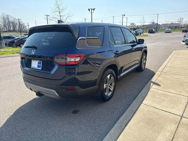Certified 2025 Honda Pilot EX-L image 4