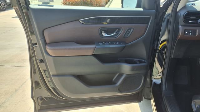 Used 2024 Honda Pilot Elite image 16