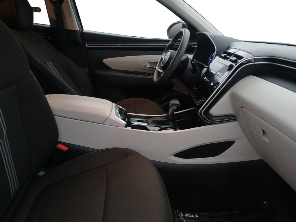 Used 2024 Hyundai Tucson SEL FWD image 17