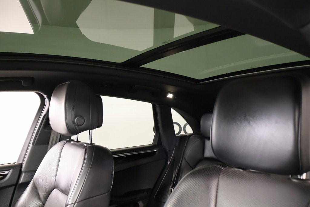 Used 2020 Porsche Macan image 16