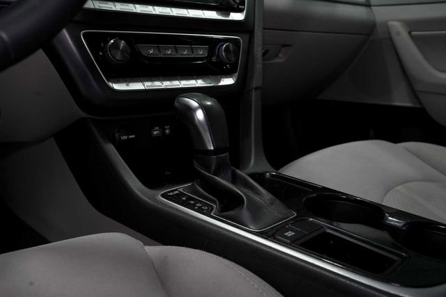 Used 2018 Hyundai Sonata SEL w/ Cargo Package image 20