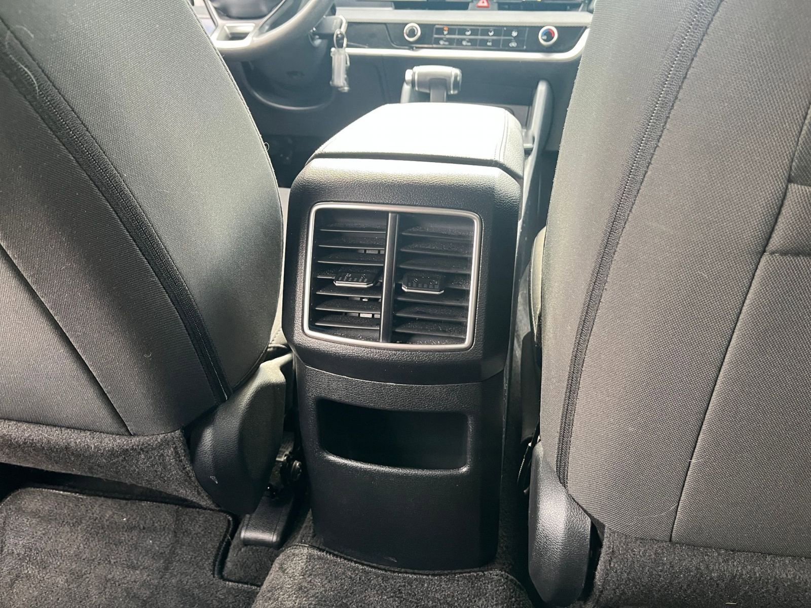 Used 2025 Kia Sportage LX FWD image 23