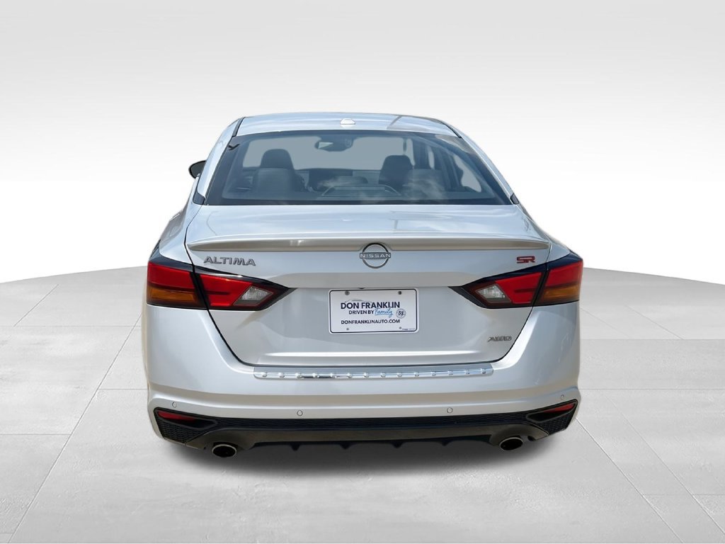 Used 2023 Nissan Altima 2.5 SR w/ SR Premium Package AWD/4WD image 7