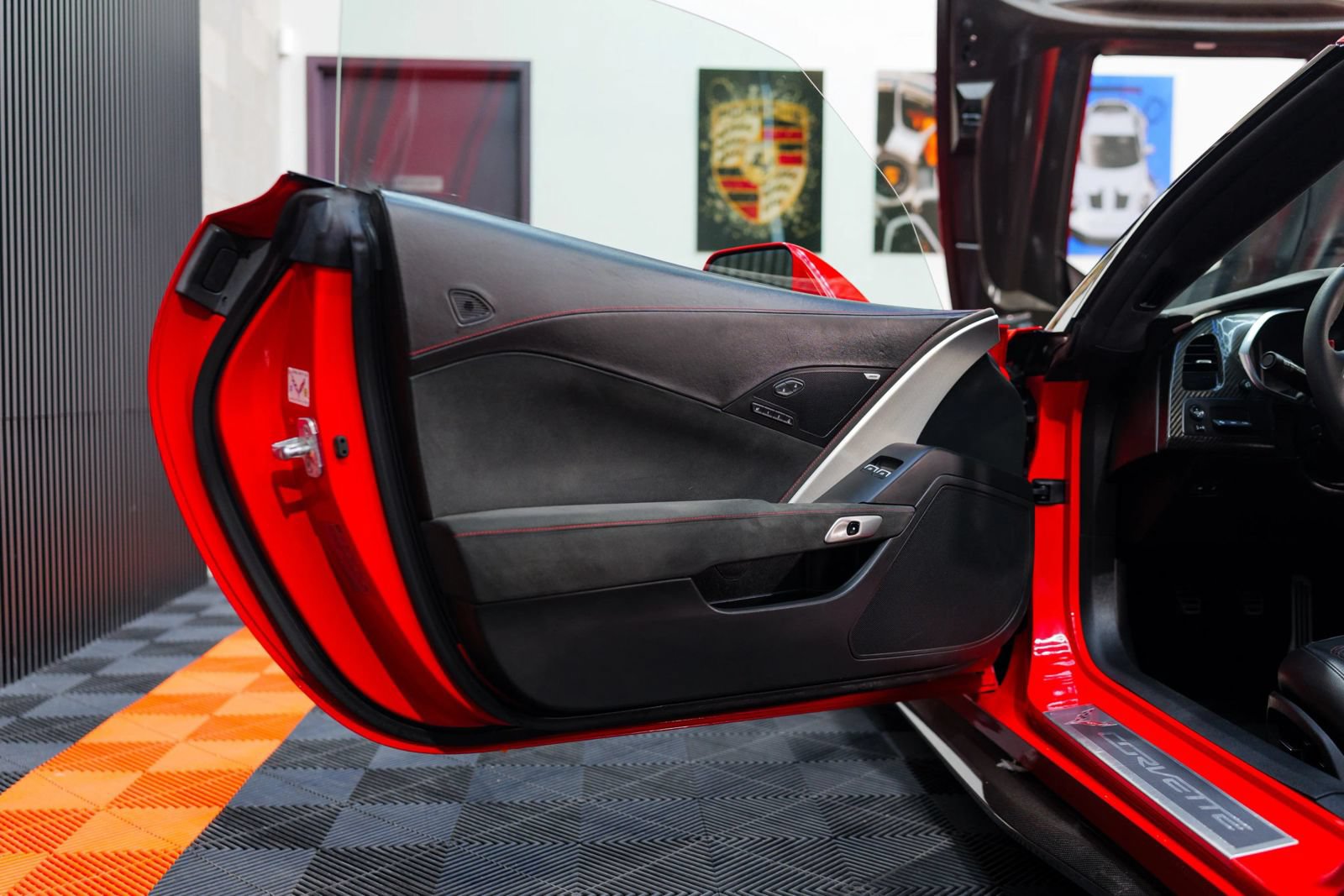 Used 2019 Chevrolet Corvette ZR1 RWD image 29