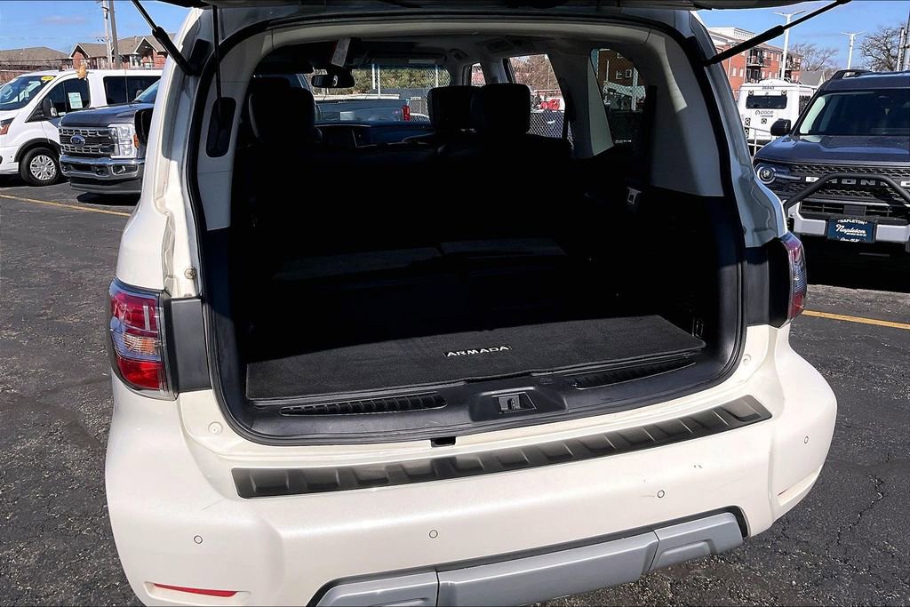 Used 2017 Nissan Armada Platinum AWD/4WD image 27