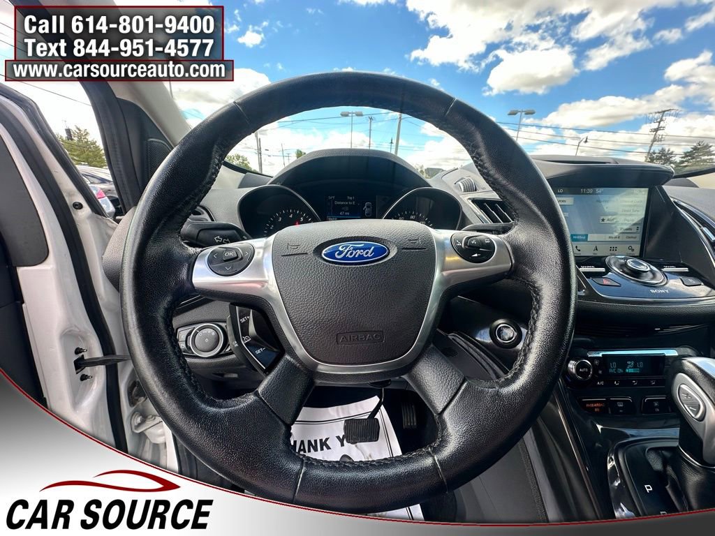 Used 2016 Ford Escape Titanium w/ Equipment Group 301A AWD/4WD image 10