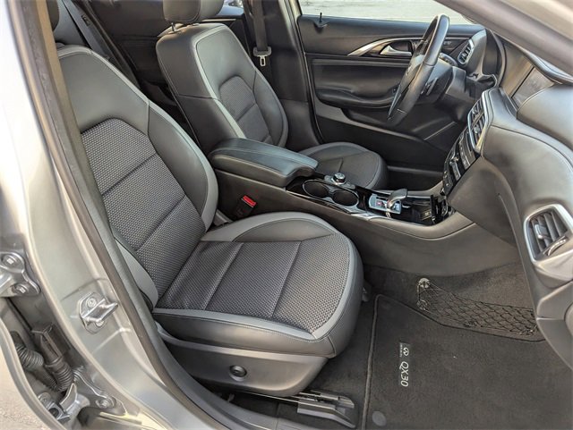Used 2019 INFINITI QX30 image 36